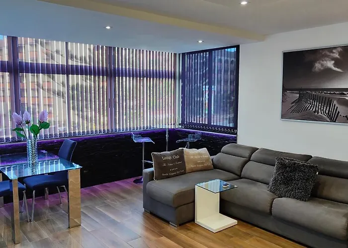 Alamo Luxury Apartment